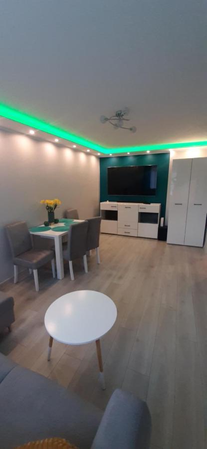 Apartament Przy Promenadzie Usteckiej ウストカ エクステリア 写真